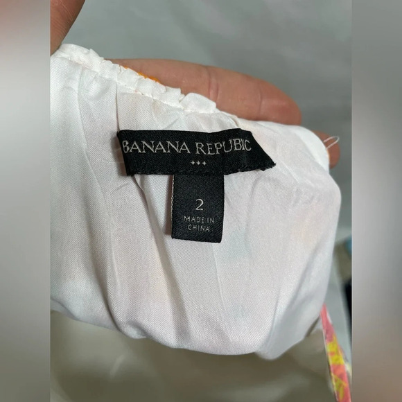 Floral banana republic maxi dress - Picture 2 of 11